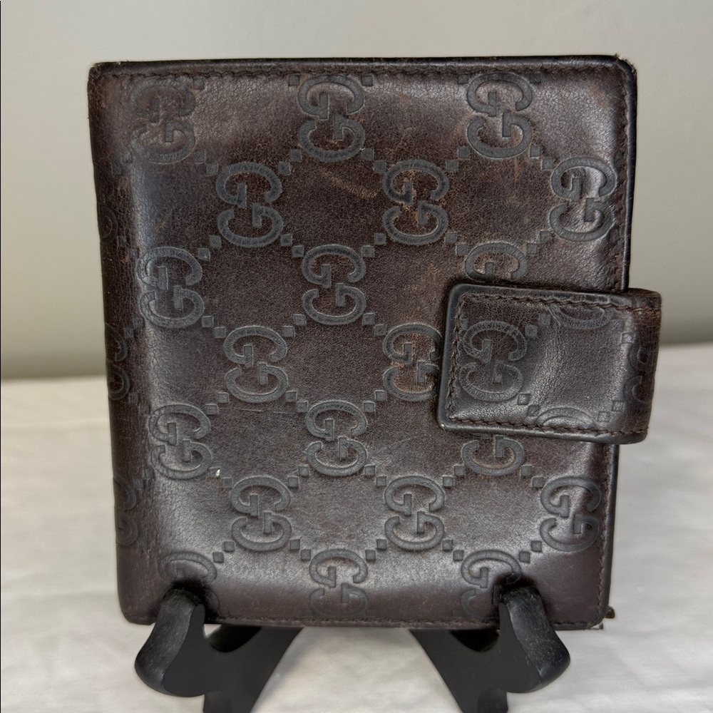 Gucci GG Embossed Leather Bifold Wallet Brown Vintage